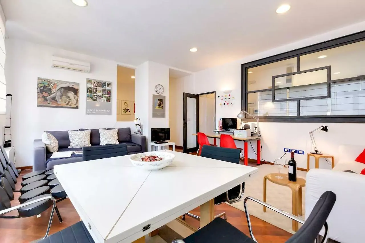 Apartments Rusconi Roma 0*,